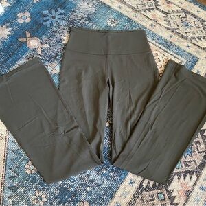 Lululemon Groove Nulu High-Rise Flared Pant Regular